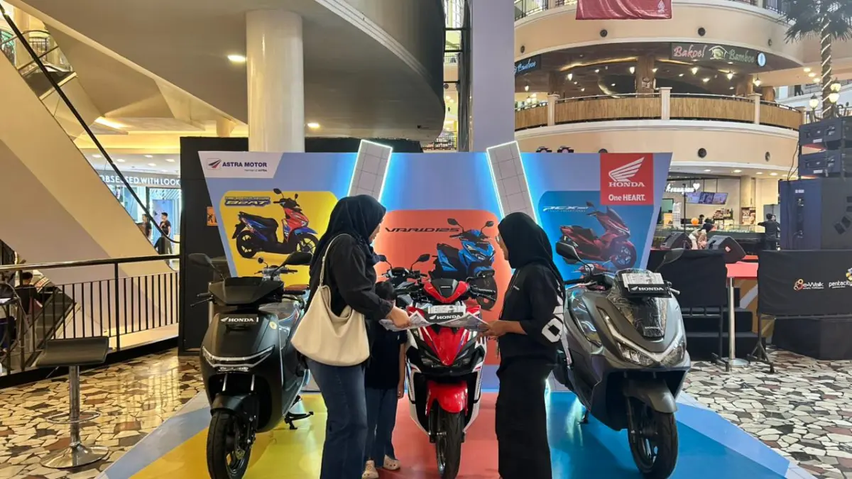 Astra Motor Kaltim 1 selaku Main Dealer sepeda motor Honda wilayah Kalimantan Timur dan Kalimantan Utara kembali menghadirkan program spesial bagi masyarakat melalui gelaran Honda AT Family Day yang berlangsung pada 18–27 September 2026 di eWalk Balikpapan Superblock (BSB).