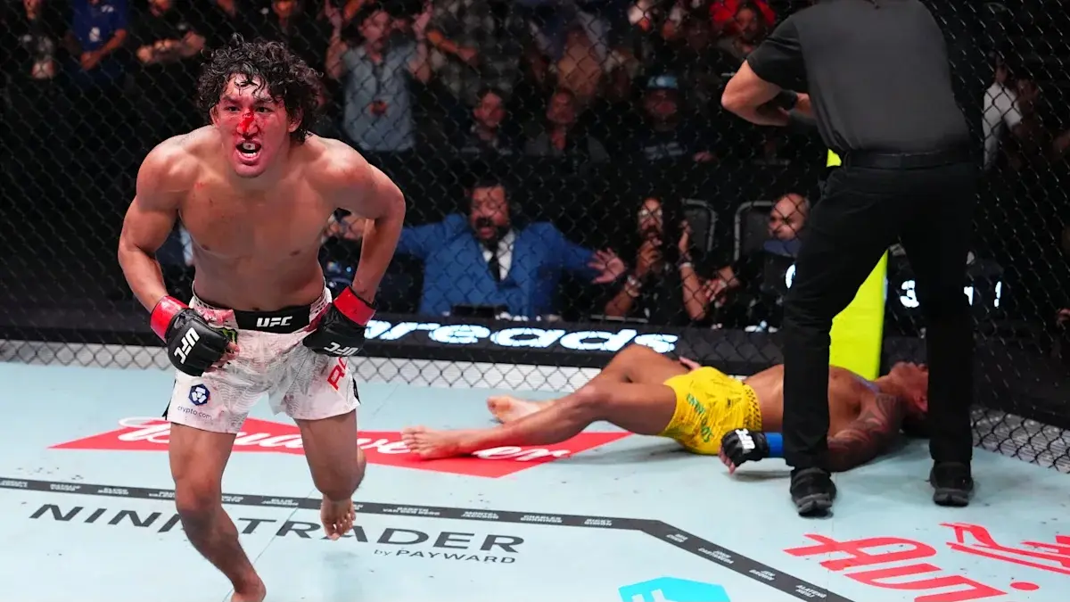 Raul Rosas membutuhkan kemenangan KO, kalah dalam 3 ronde. KO akhirnya datang di ronde 5.
