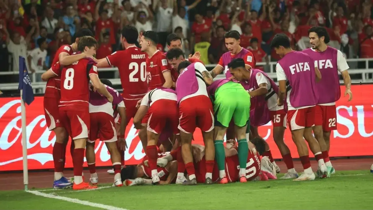 Pemain Indonesia rayakan gol ke gawang Thailand.