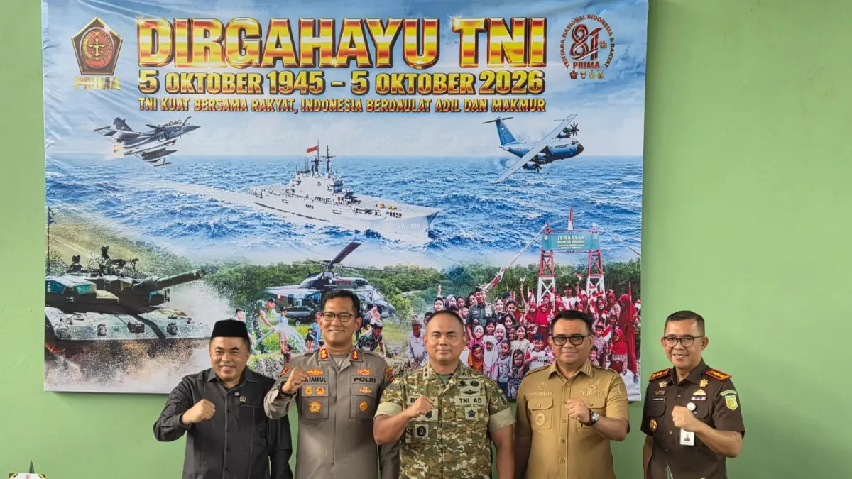 Peringatan HUT ke-81 TNI di Kutai Kartanegara (Elmo/Prokal.co)