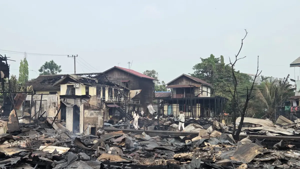 Sisa kebakaran yang melanda RT 33 Kelurahan Melayu, Tenggarong (Elmo/Prokal.co)