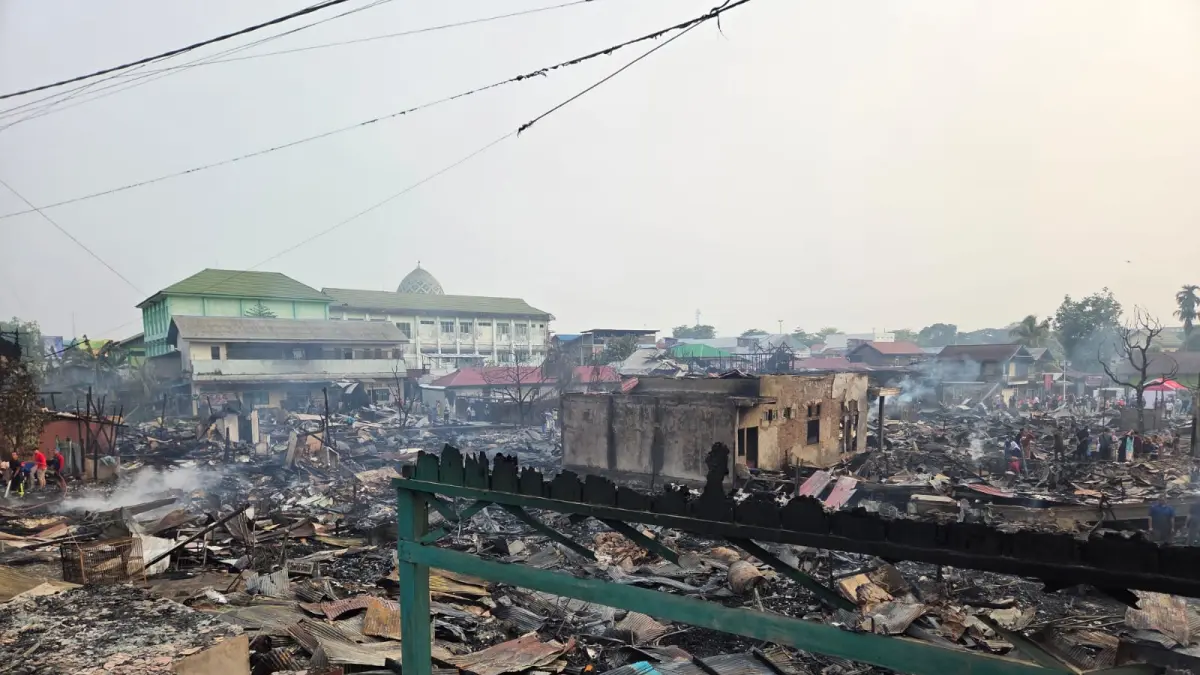 Sisa puing-puing kebakaran RT 33 Kelurahan Melayu Tenggarong (Elmo/Prokal.co)