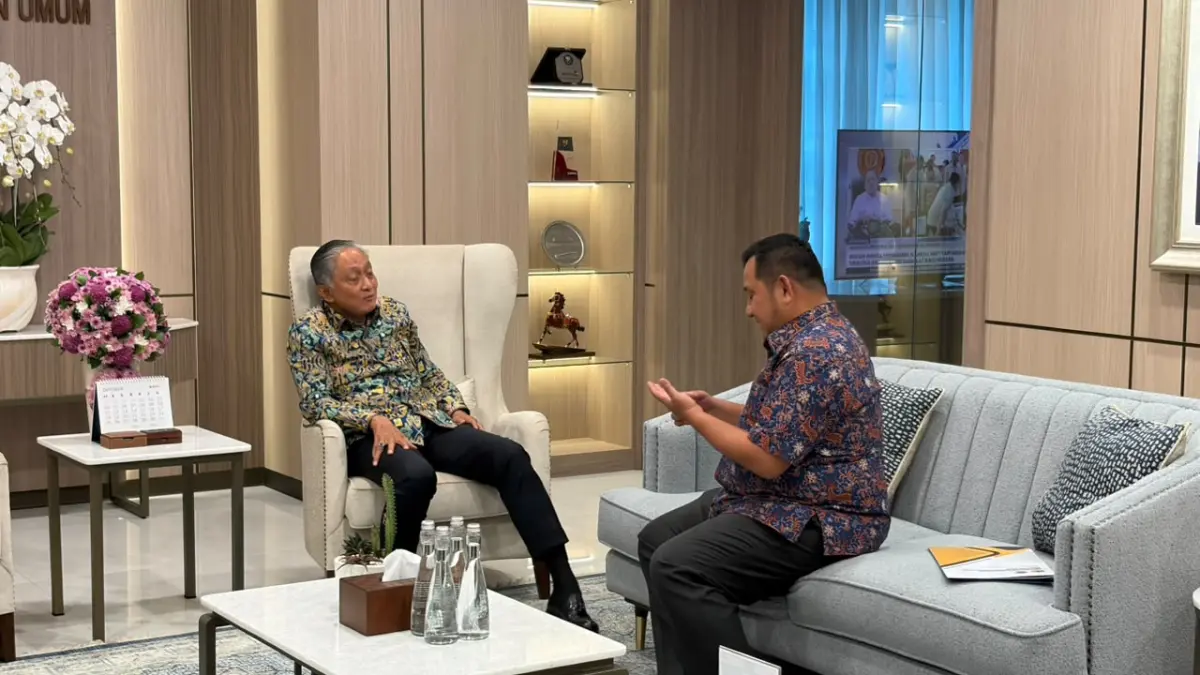 Pemerintah Kabupaten Penajam Paser Utara meminta dukungan pemerintah pusat untuk mempercepat pembangunan infrastruktur strategis, mulai dari perbaikan jalan, pembangunan jembatan, pengembangan bendungan, hingga pemenuhan kebutuhan air bersih masyarakat.
