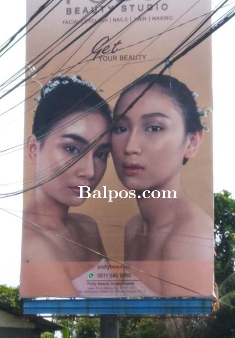Baliho ini diprotes dan minta diturunkan, alasannya berbau LGBT.