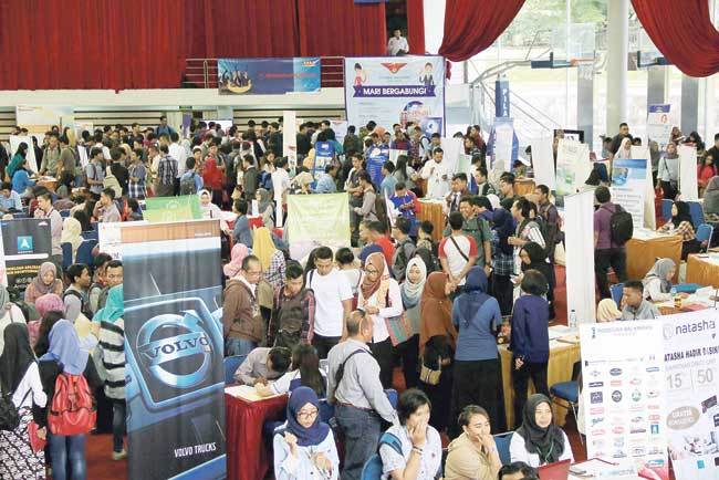 Job fair yang pernah dilaksanakan di Balikpapan. Akibat PHK, pengangguran di Balikpapan tembus 9 persen.
