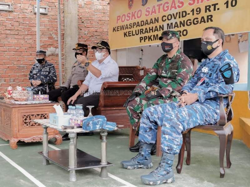 Rizal Effendi dan Satgas.