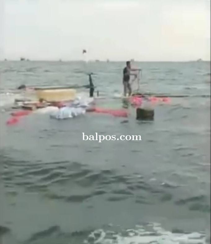 LAKA LAUT: Kapal kelotok yang mengalami kecelakaan di perairan antara PPU dan Balikpapan, Sabtu (29/10) lalu. IST.