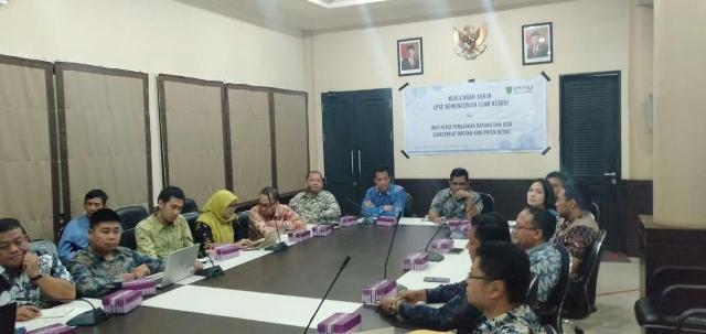 DIKUNJUNGI: Kementerian Luar Negeri mengunjungi Berau dalam rangka pembelajaran pengelolaan barang dan jasa.