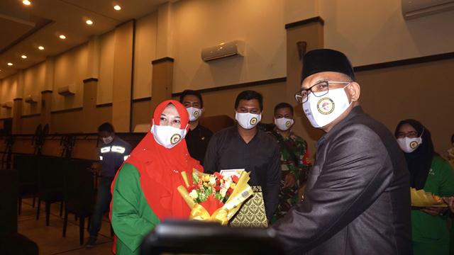 TUTUP RSD: Rumah Sakit Darurat (RSD) Covid-19 akhirnya ditutup. Penutupan ini setelah melihat perkembangan Berau yang masuk zona kuning dan untuk mengurangi biaya operasional penanganan Covid-19.