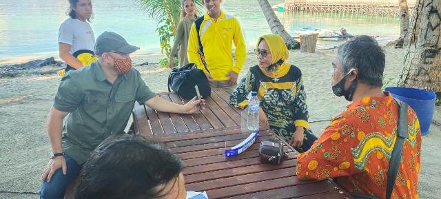 MAKSIMALAKN PARIWISATA: Sektor pariwisata menjadi salah satu penyumbang PAD terbesar untuk Berau. Sehingga diupayakan meningkat melalui penerapan Perda tentang Retribusi Tempat Rekreasi dan Olahraga.