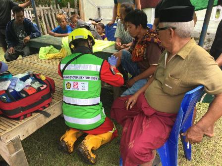 BENTUK KEPEDULIAN: PT Berau Coal mengirimkan Tim Tanggap Darurat atau Emergency Response Group (ERG) menuju lokasi terdampak di Provinsi Sulawesi Barat, Sabtu (16/1) lalu.