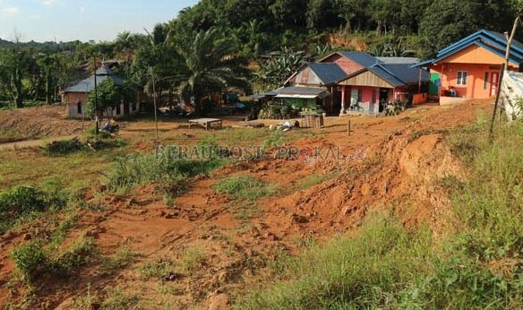 MINTA GANTI RUGI: Lokasi rencana pembangunan Rumah Sakit Tipe B, di lahan Inhutani, RT 10, Tanjung Redeb. Terdapat 90 KK bermukim di kawasan ini.