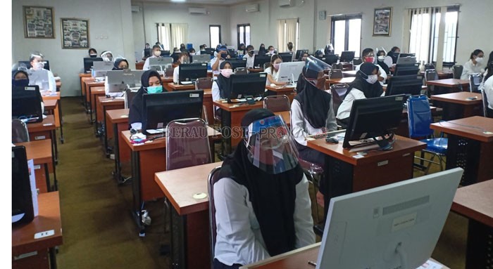 LANJUT SKB: Peserta CPNS saat mengikuti seleksi kompetensi dasar beberapa waktu lalu.