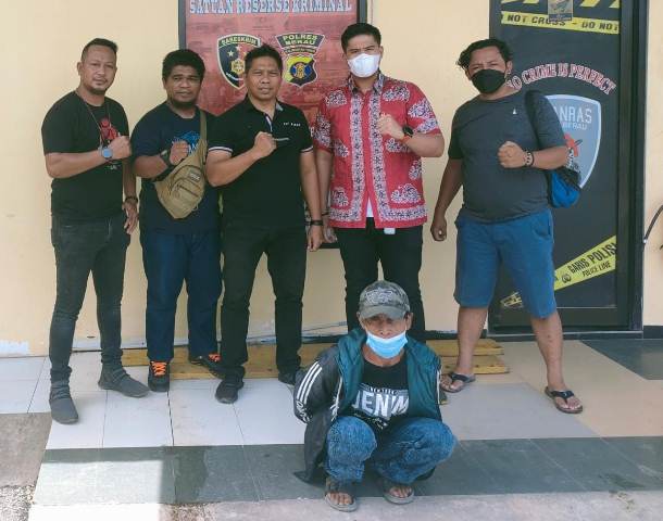 DIBEKUK: Personel Polres Berau berhasil mengamankan tersangka pembunuhan asal Kelurahan Rufei, Distrik Sorong Barat, Papua Barat, yang kabur ke Berau.