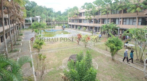 AKAN DITUTUP: Rumah Sakit Darurat (RSD) Cantika Swara yang sudah beroperasi selama satu bulan lebih. Pemkab berencana menutup RSD seiring menurunnya jumlah pasien yang menjalani isoter.