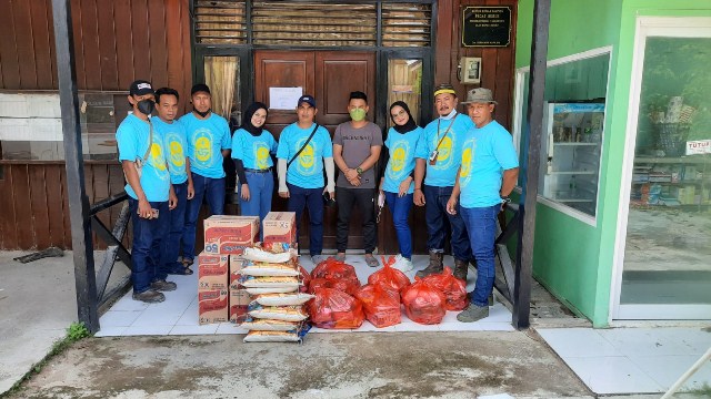 MAY DAY: Peringatan Hari Buruh dijadikan momentum oleh manajemen PT Buma bersama serikat buruh, untuk berbagi dengan masyarakat di lingkar tambang.