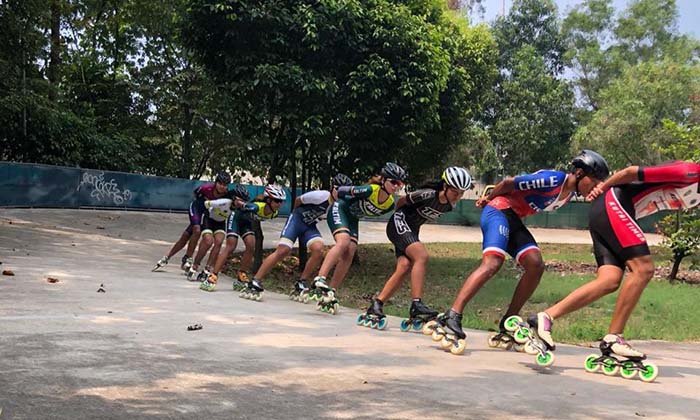 DIGARAP TAMPIL MAKSIMAL: Atlet sepatu roda Berau saat menjalani latihan rutin di Bekasi, belum lama ini. Mereka diharapkan bisa tampil maksimal saat Porprov nanti.