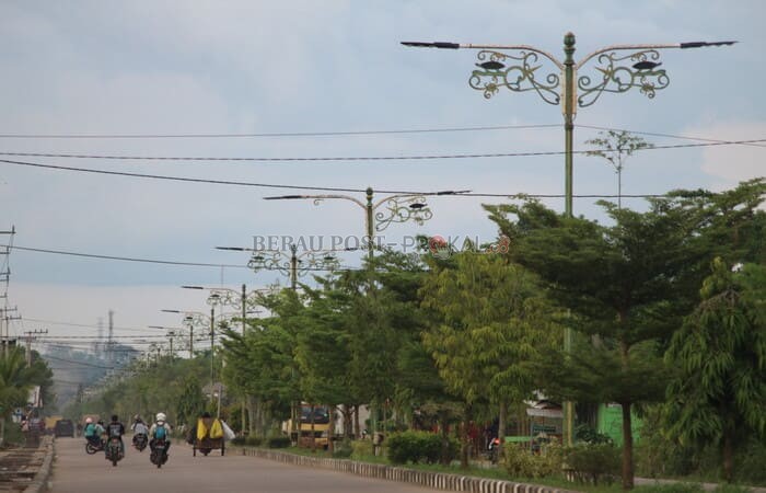 PUNGUT PAJAK: PT PLN (Persero) rutin menyetorkan PPJ ke Pemkab Berau setiap bulannya, dengan kisaran Rp 2 miliar.