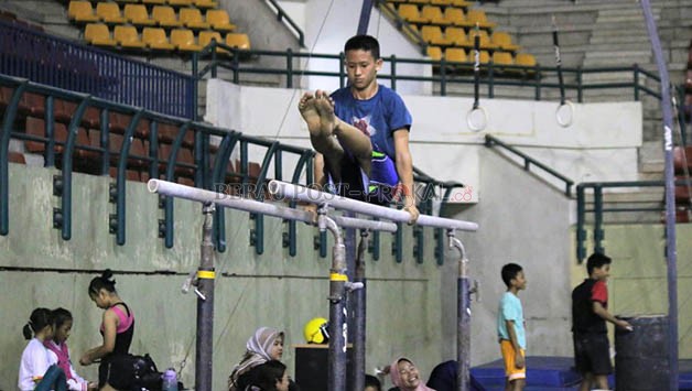 TIDAK DIIKUTSERTAKAN: Cabor senam salah satu yang tidak diikutsertakan dalam Popda, padahal sejumlah atletnya diyakini bisa mendulang medali. Terlebih posisi atlet juga sudah berada di Samarinda, tempat dilaksanakannya Popda cabor senam.