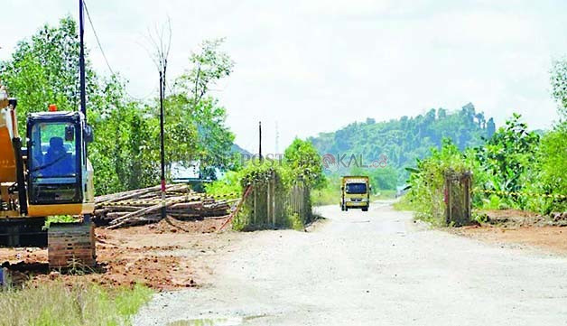 DIBANGUN: Jembatan Sei Satta yang sebelumnya menggunakan Jembatan Bailey akan dipermanenkan dengan anggaran yang bersumber dari APBD Berau dan Bantuan Keuangan Provinsi Kaltim.