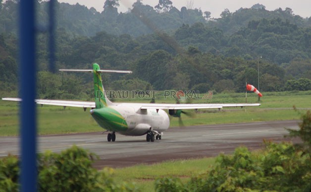 SUDAH SESUAI: Manajemen Citilink menilai Bandara Kalimarau sudah layak didarati pesawat berbadan besar, termasuk dalam hal keterisian.