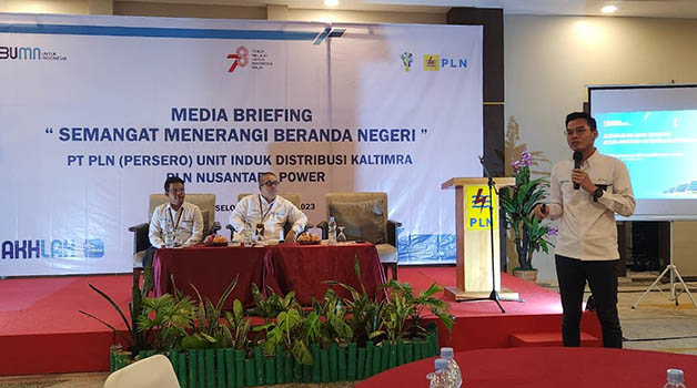 MEDIA BRIEFING: PLN UIW Kaltimra saat melaksanakan Media Briefing di salah satu hotel di Tanjung Selor, Kalimantan Utara.