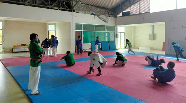 BERLATIH: Sejumlah atlet cabor kurash saat latihan bersama beberapa waktu lalu.