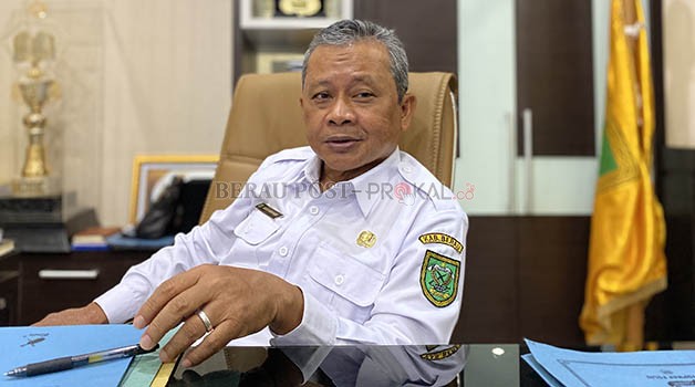 AKAN PENSIUN: Pj Sekkab Berau, Agus Wahyudi, akan memasuki masa purna tugasnya terhitung mulai tanggal 1 September mendatang. Proses lelang posisinya yang saat ini berjalan diprediksi akan selesai pada pertengahan September mendatang, sehingga memungkinka