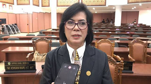 Ratna