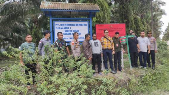 SITA ASET: Tim penyidik dari Direktorat Penyidikan Jaksa Agung Muda Bidang Tindak Pidana Khusus (Jampidsus) menyita aset Surya Darmadi di sejumlah wilayah di Kalbar, di antaranya di Sambas dan Bengkayang. (IST)