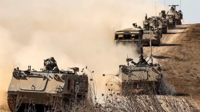 SERANGAN DARAT: Armada tank Israel dikerahkan di sepanjang perbatasan di Jalur Gaza dan bersiap melakukan serangan darat pada Jumat (13/10) waktu setempat.