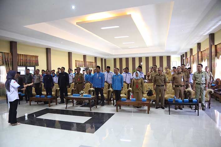 HADIR: Bupati Tala Sukamta menghadiri Rakerda DPD KNPI Tala di Gedung Sarantang Saruntung Lantai II Setda Tala.