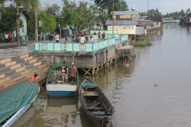 Warga Banjarmasin sebentar lagi memiliki Pasar Terapung baru. Lokasinya di Siring Makam Sultan Suriansyah di Jalan Kuin Utara. Objek wisata itu bakal di-launching dalam waktu dekat.