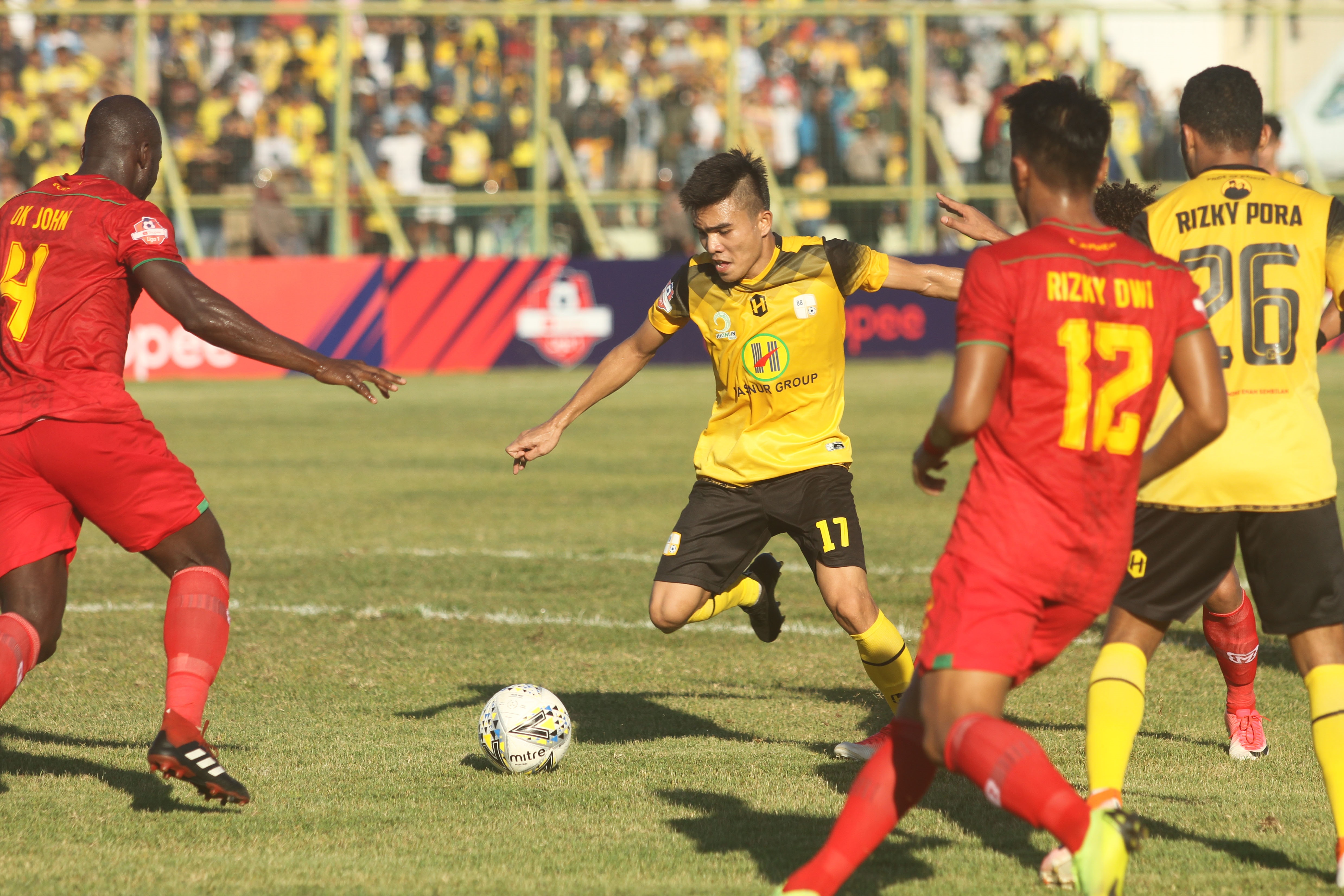BERPISAH: Meski masih menyisakan sisa kontraknya selama semusim, gelandang energik Paulo Sitanggang memutuskan mengakhiri petualangannya bersama Barito Putera.