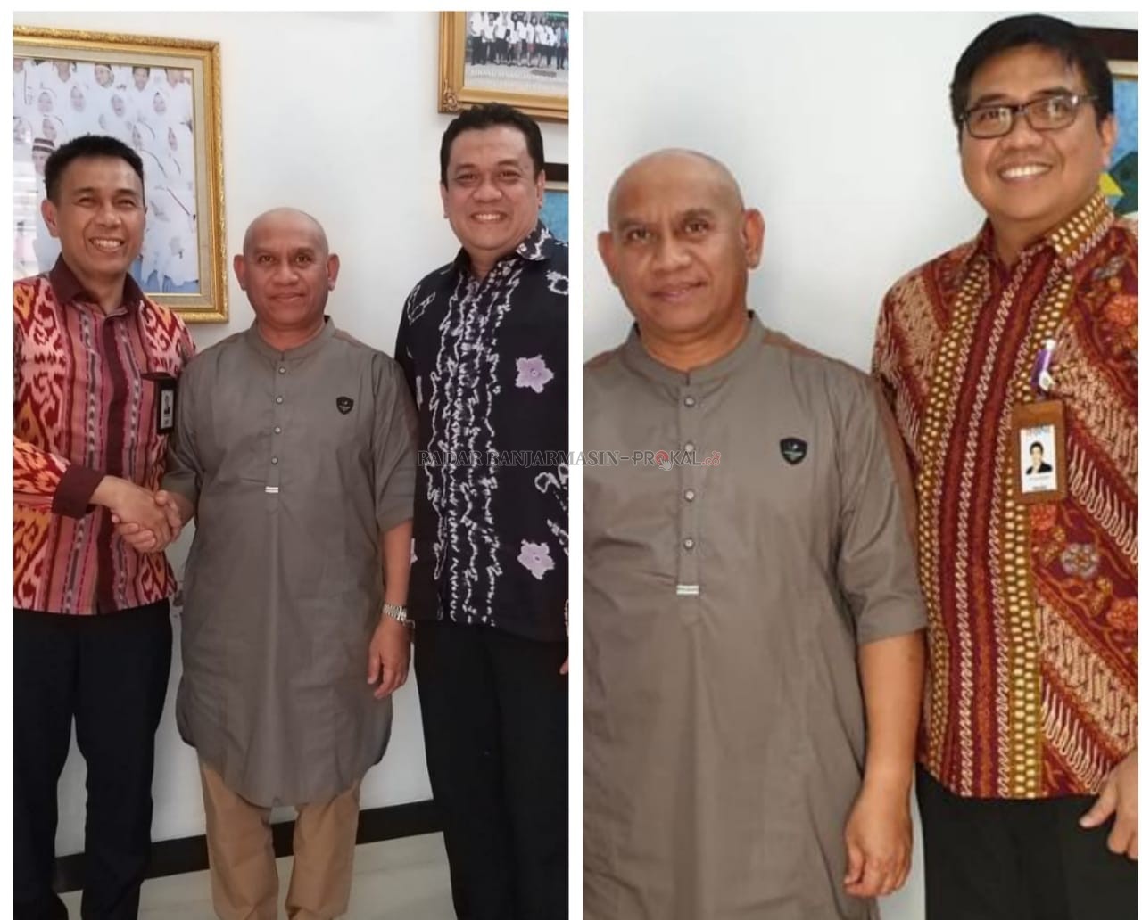 AKRAB: Bupati HSU H Abdul Wahid HK saat bersama dua petinggi bank baik Bank Kalsel (kiri) dan BNI (kanan) foto. (Foto: Pemkab HSU untuk Radar Banjarmasin)