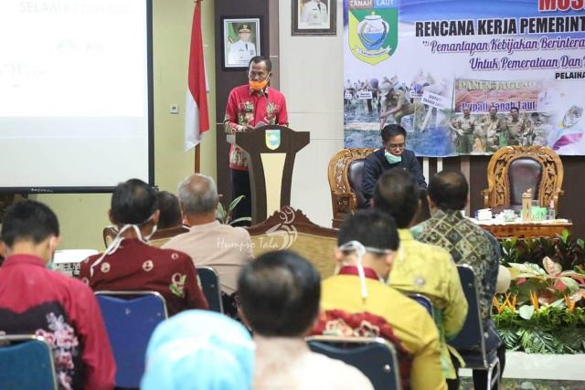 Musyawarah Perencanaan Pembangunan (Musrenbang) untuk Penyusunan Rencana Kerja Pemerintah Daerah (RKPD) Kabupaten Tala Tahun 2021 di Aula SarantangSaruntung, belum lama tadi.