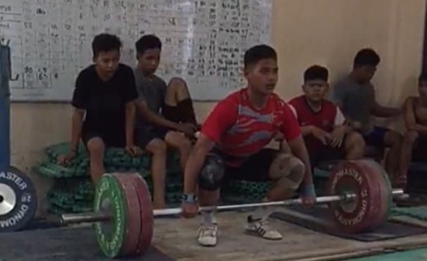 ANGKAT: Para lifter PPLP Kalsel akan dipersiapkan menuju Kejurnas Angkat Besi antar PPLP, PPLPD, Sentra Olahraga, dan SKO 2020, Oktober atau November mendatang.