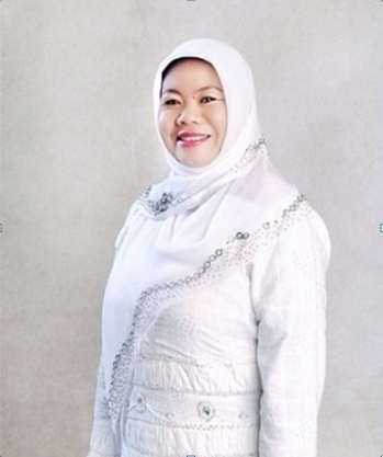 Wahidah, M.Ag, Guru SMAN 1 Simpang Empat Tanah Bumbu