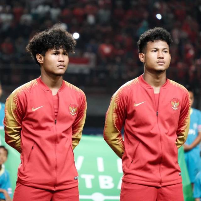 TETAP BARITO: Yuni Puji Istiono menegaskan sang anak Bagus Kahfi belum berencana berkarir di Eropa.