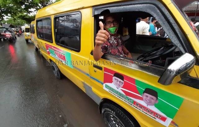 Pemasangan stiker one way atau branding paslon di mobil memang tidak diatur secara spesifik dalam PKPU. Foto hanya ilustrasi. | Foto: Dokumen/Radar Banjarmasin
