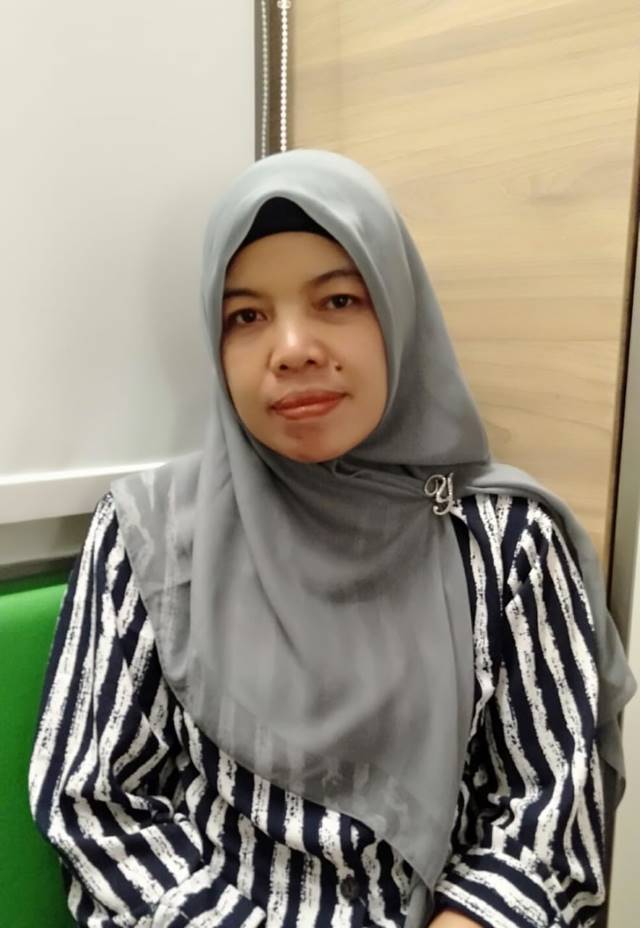 Penulis: Yuli Hastuti