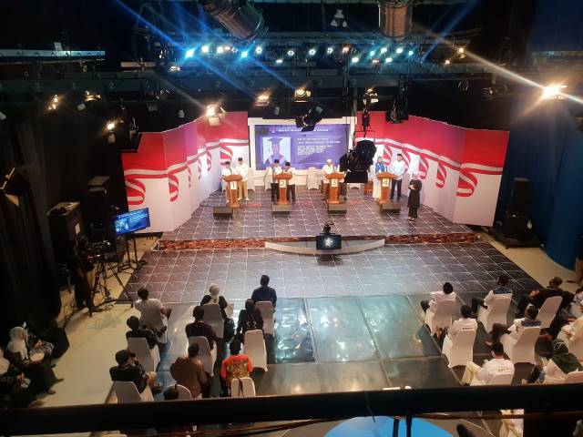 DURASI: Suasana debat kandidat Pilkada Banjarmasin 2020, belum lama tadi
