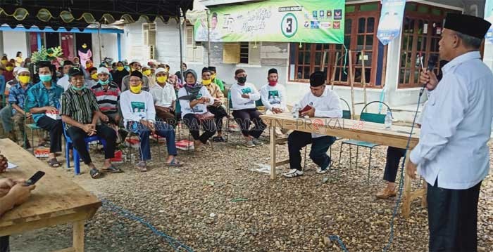 MENGAJAK: Kampanye di Kecamatan Karang Bintang, M Rusli Ajak Masyarakat Coblos No 3. (Foto istimewa for radar banjarmasin).