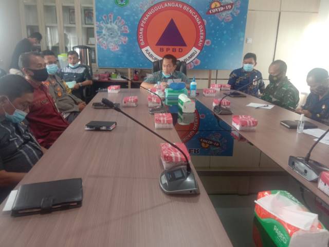 BPBD: Pemerintah Kabupaten Tanah Bumbu melalui Badan Penanggulangan Bencana Daerah (BPBD) setempat menggelar rapat koordinasi kesiapan-siagaan dalam pencegahan kebakaran hutan dan lahan (karhutla).