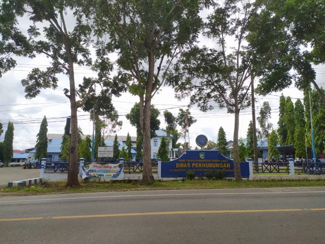 AKTIF MENGAWAL: Kantor Dinas Perhubungan Tanah Laut salah satu instansi yang aktif mengawal kebijakan larangan mudik yang dikeluarkan oleh pemerintah pusat.