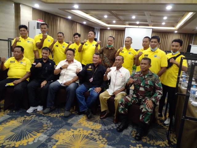 PAPARKAN STRATEGI: PODSI Kalsel melakukan audiensi kepada Dispora Kalsel dan KONI Kalsel di Rattan Inn Banjarmasin, Sabtu (22/5) terkait upaya merealisasikan target dua medali emas di PON Papua.