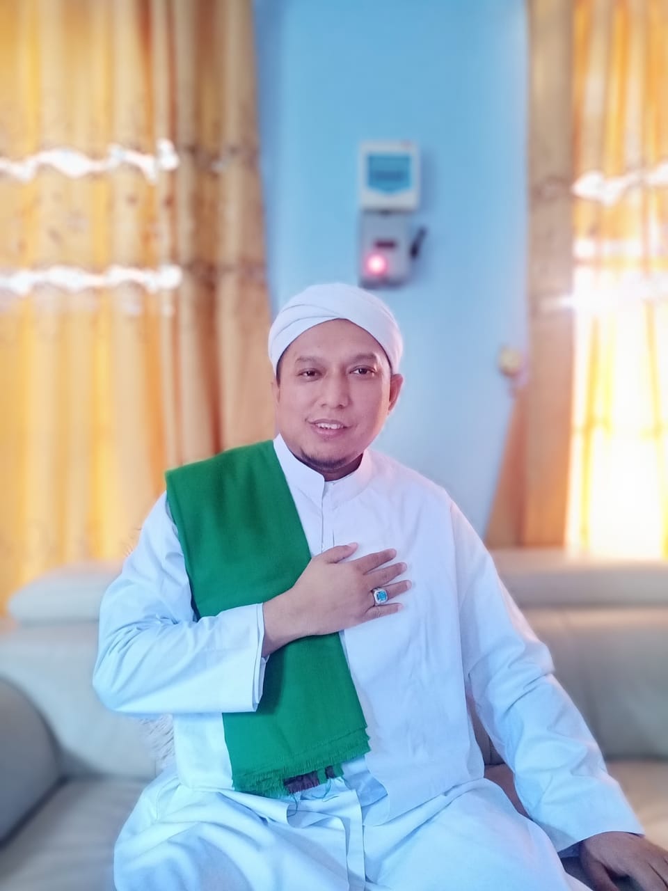 Habib Abdurrahman Bahasyim SE MM atau yang akrab disapa Habib Banua kini tengah menjalani periode kedua sebagai anggota Dewan Perwakilan Daerah (DPD) RI.