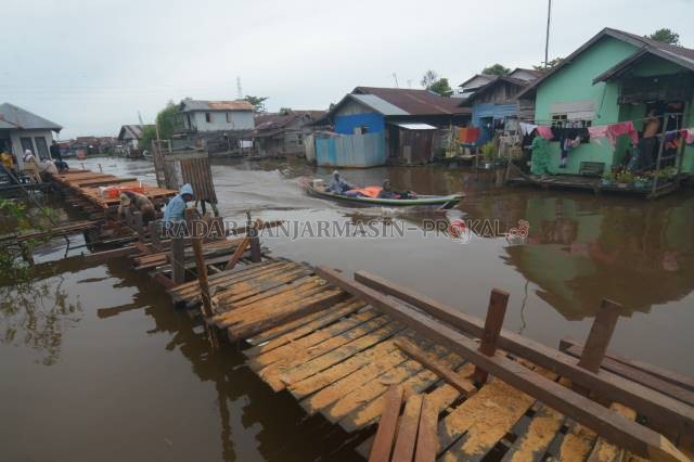 AKSES UTAMA: Proyek senilai Rp2,8 miliar ini ditarget rampung pada bulan November mendatang. | FOTO: WAHYU RAMADHAN/ RADAR BANJARMASIN