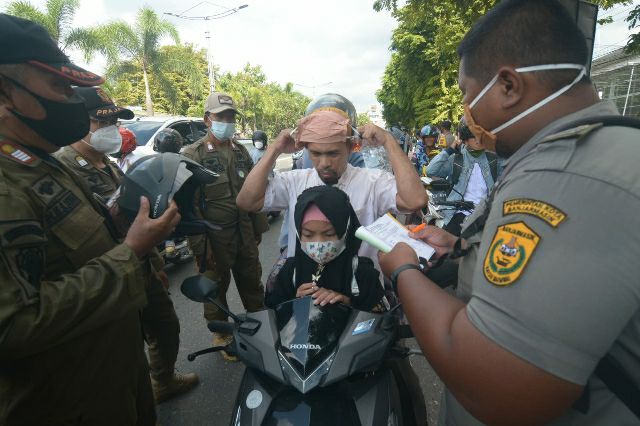 BERLANJUT: PPKM Level 4 di Kota Banjarmasin ditetapkan hingga 8 Agustus mendatang. | Foto: Wahyu Ramadhan/Radar Banjarmasin