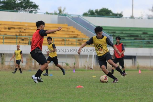 MATANGKAN SKUAT: Persemar Martapura berencana merekrut pemain muda dari pulau Jawa guna menambah daya gedor di lini depan.